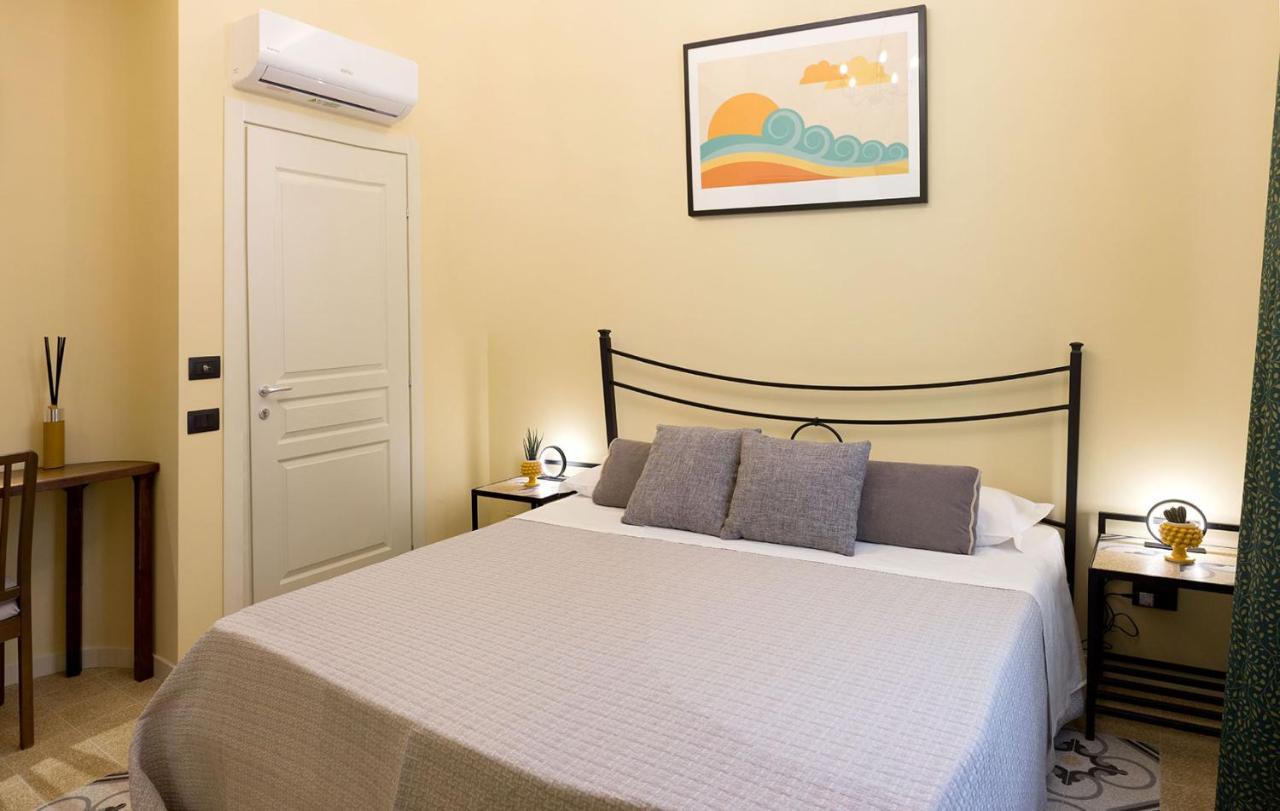 Antista Rooms Palermo Buitenkant foto